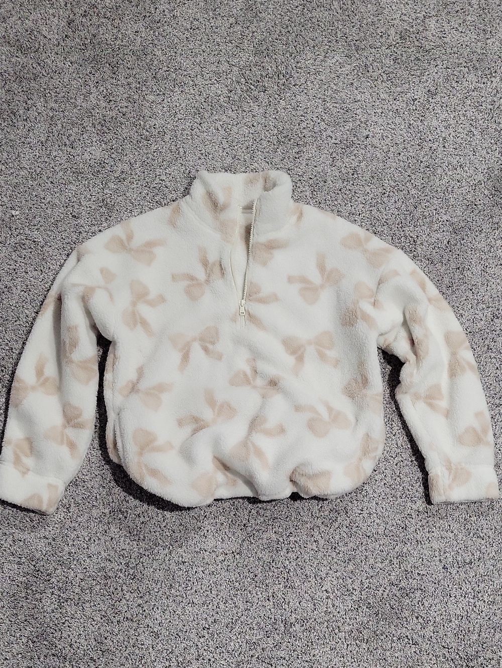 Hollister White Sherpa